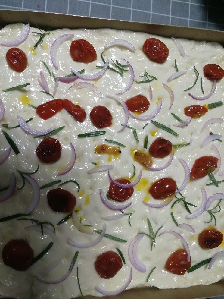 太美腻～油渍番茄佛卡夏