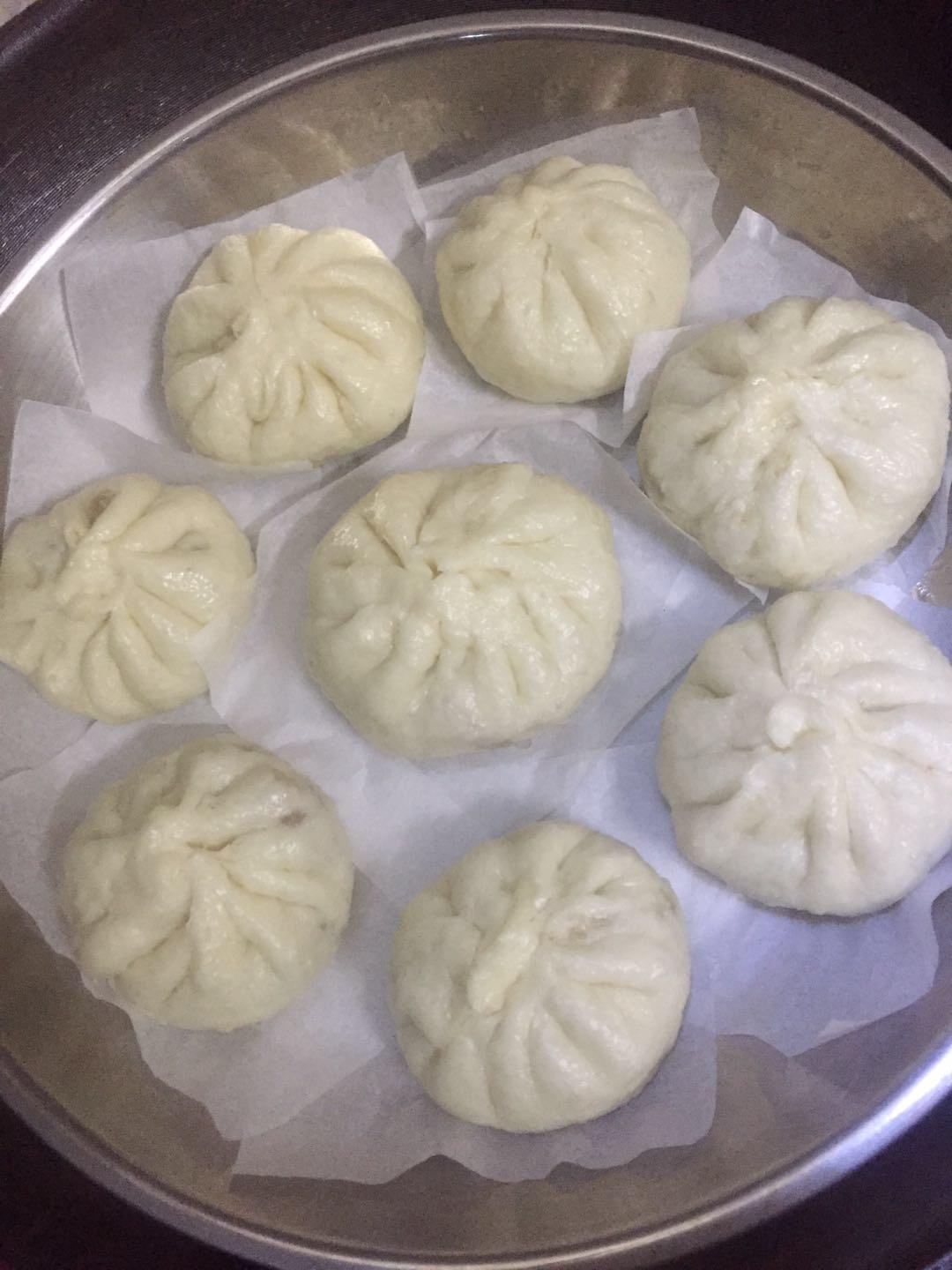 油菜香菇菜包