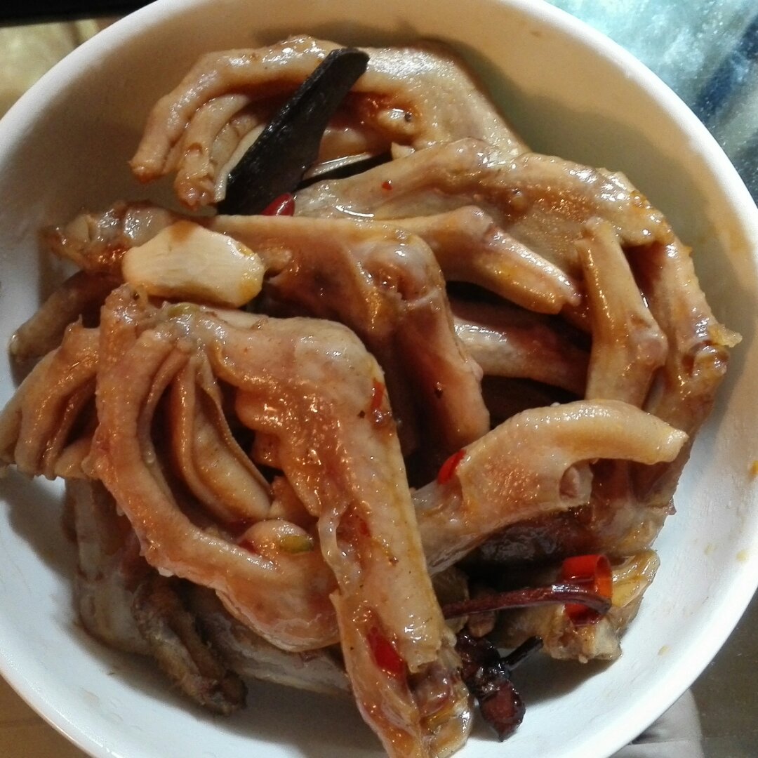 卤鸭脚