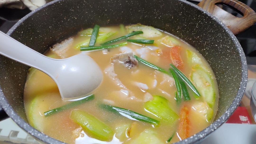 酸辣汤鲈鱼