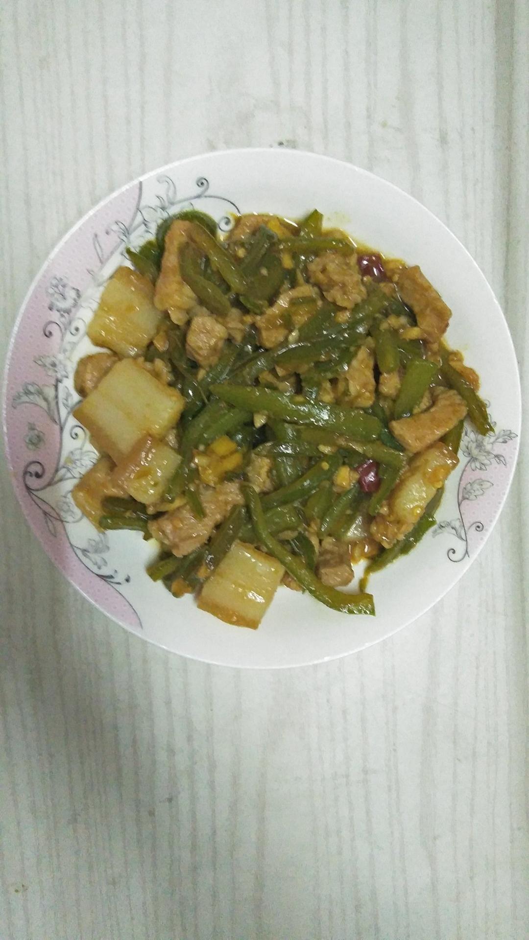 巨下饭的青椒炒肉丝