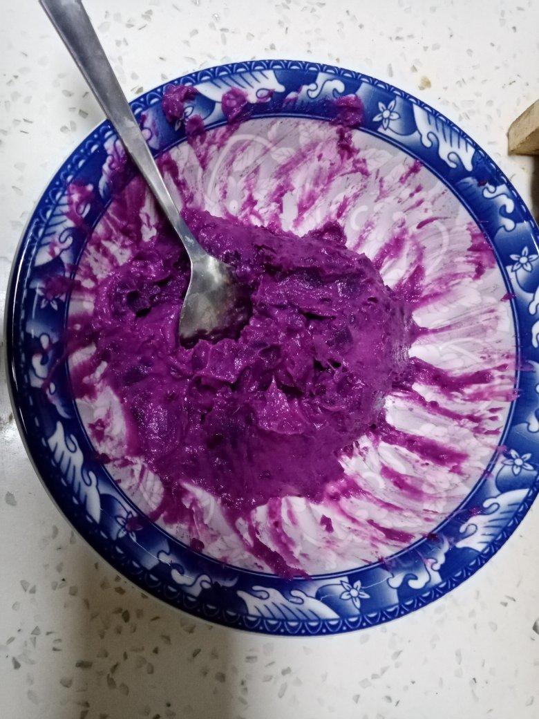 万能的手抓饼系列～紫薯酥