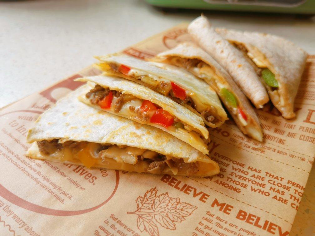 fairy25做的牛肉芝士墨西哥饼