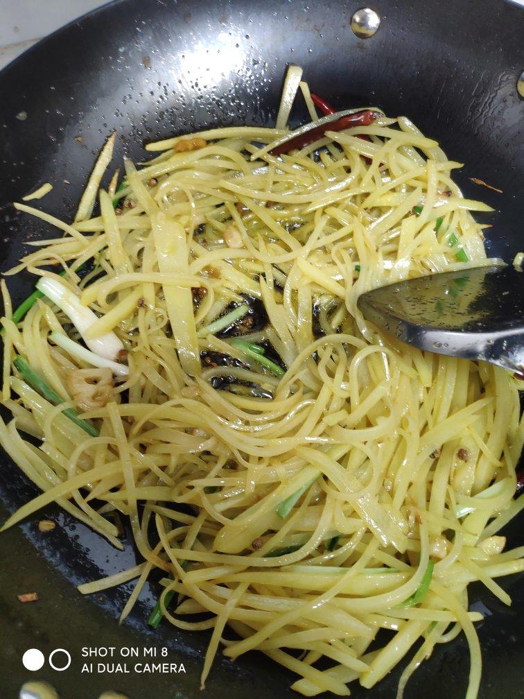 用户2943mf1p做的厨师长教你炝炒土豆丝的家常做法口感爽脆