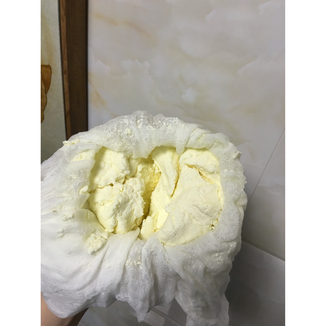 自制新鲜ricotta奶酪. Homemade Ricotta.