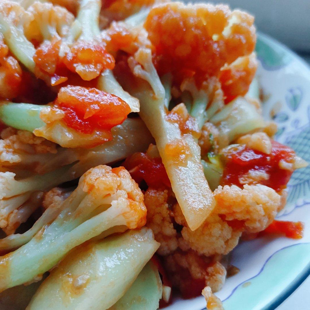 番茄炒有机花菜~~酸甜鲜美、脆爽清香、不油不腻、简单易做