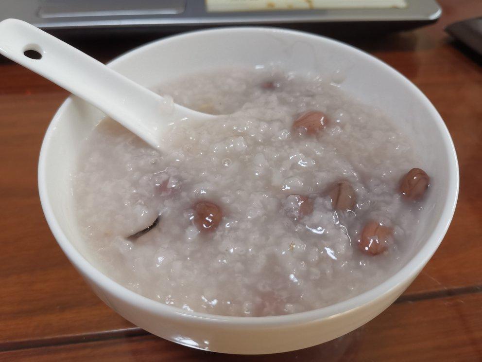 柴鱼花生粥