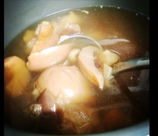 苹果雪梨瘦肉汤