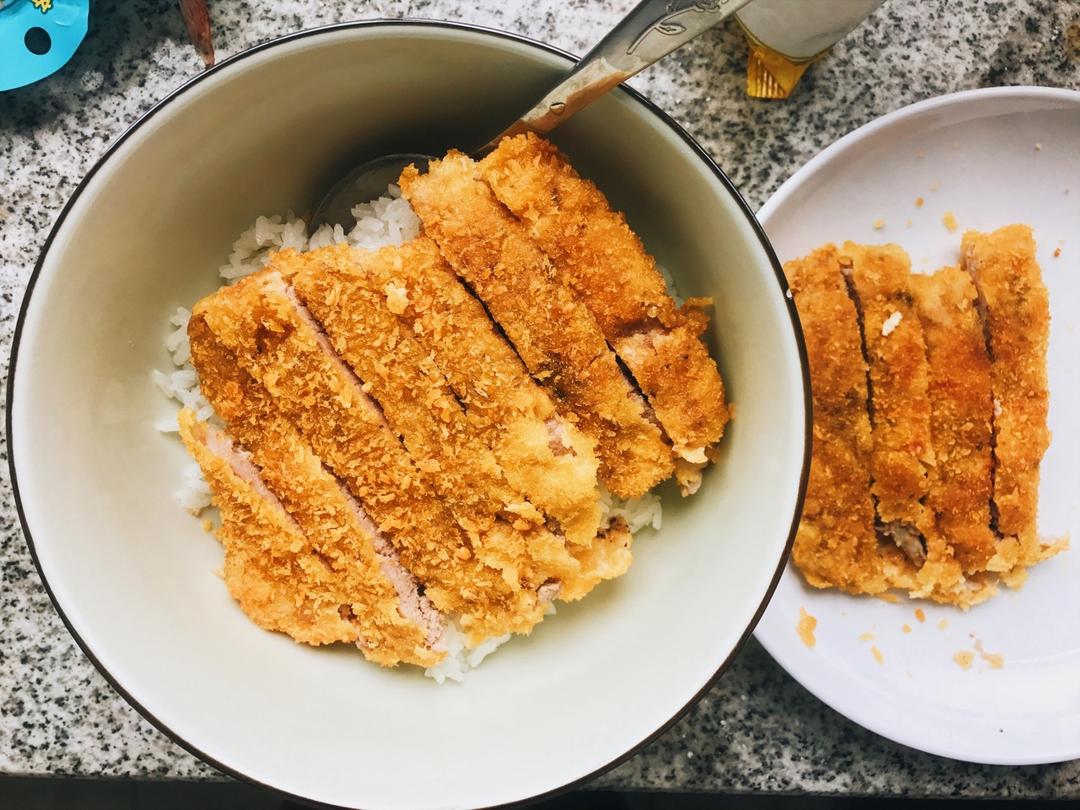 炸猪排咖喱饭