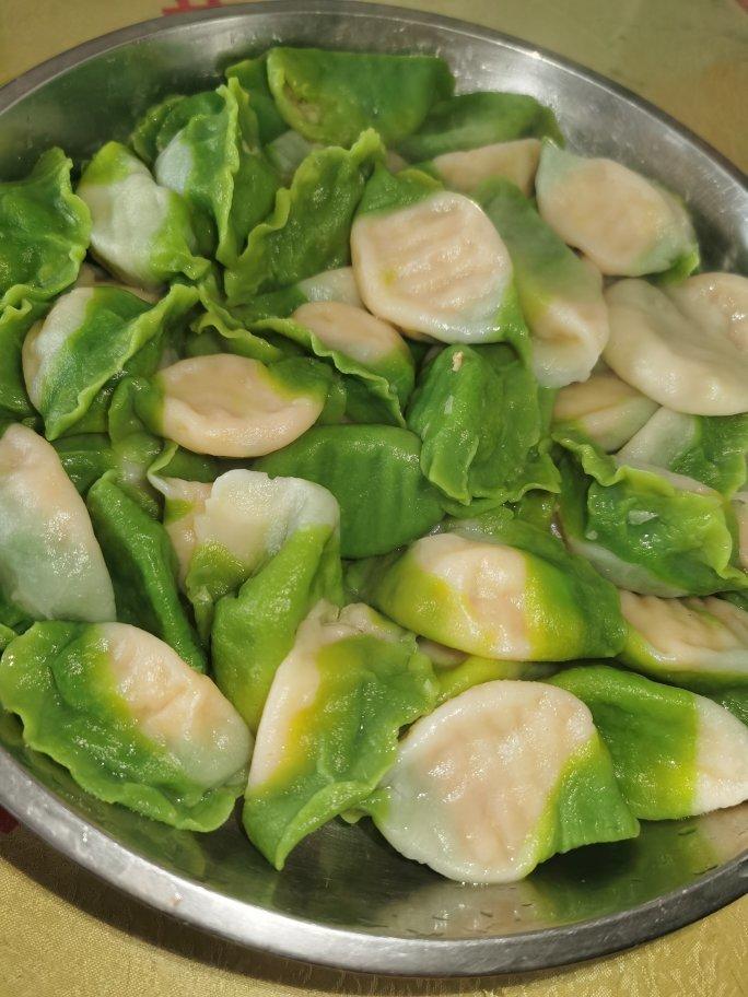 翡翠白菜饺