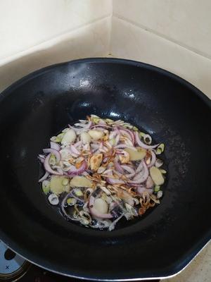 简单硬菜！干葱豆豉鸡！的做法 步骤2