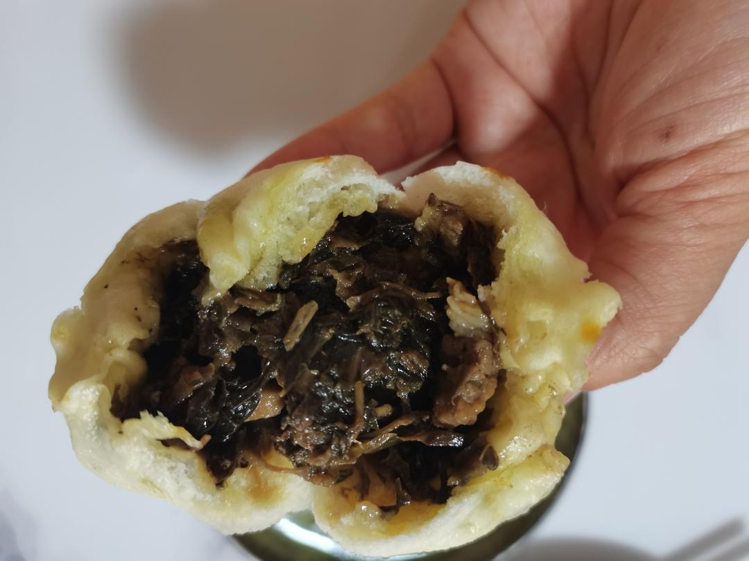 梅干菜大肉包