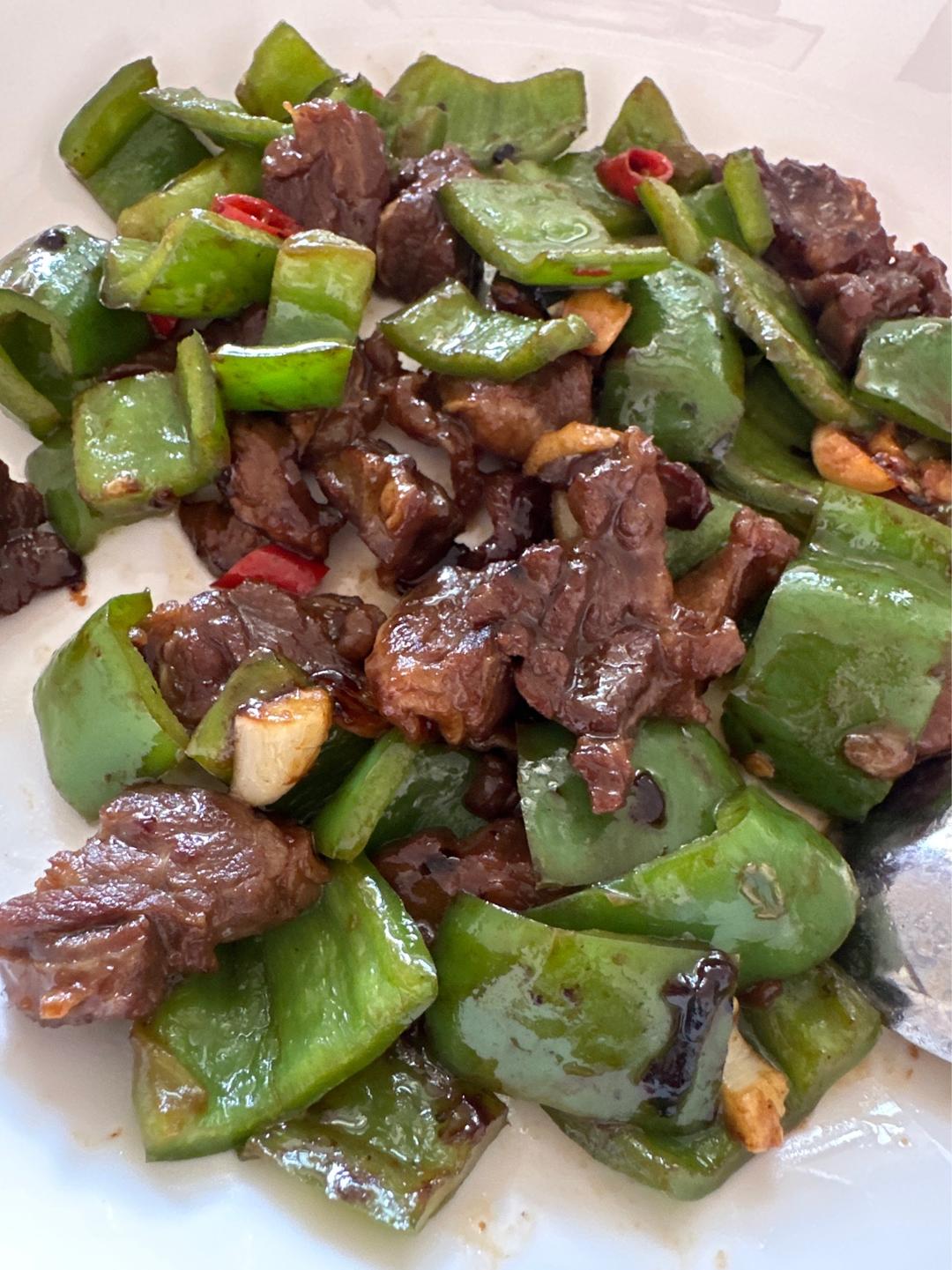 青椒炒牛肉