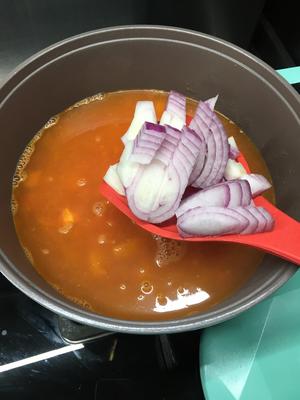 0失败的鲜美牛尾番茄笋浓汤的做法 步骤8