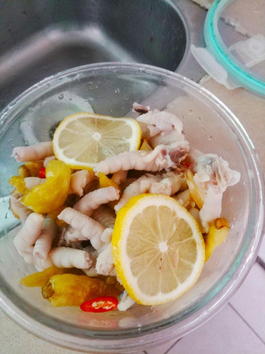 柠檬泡椒凤爪
