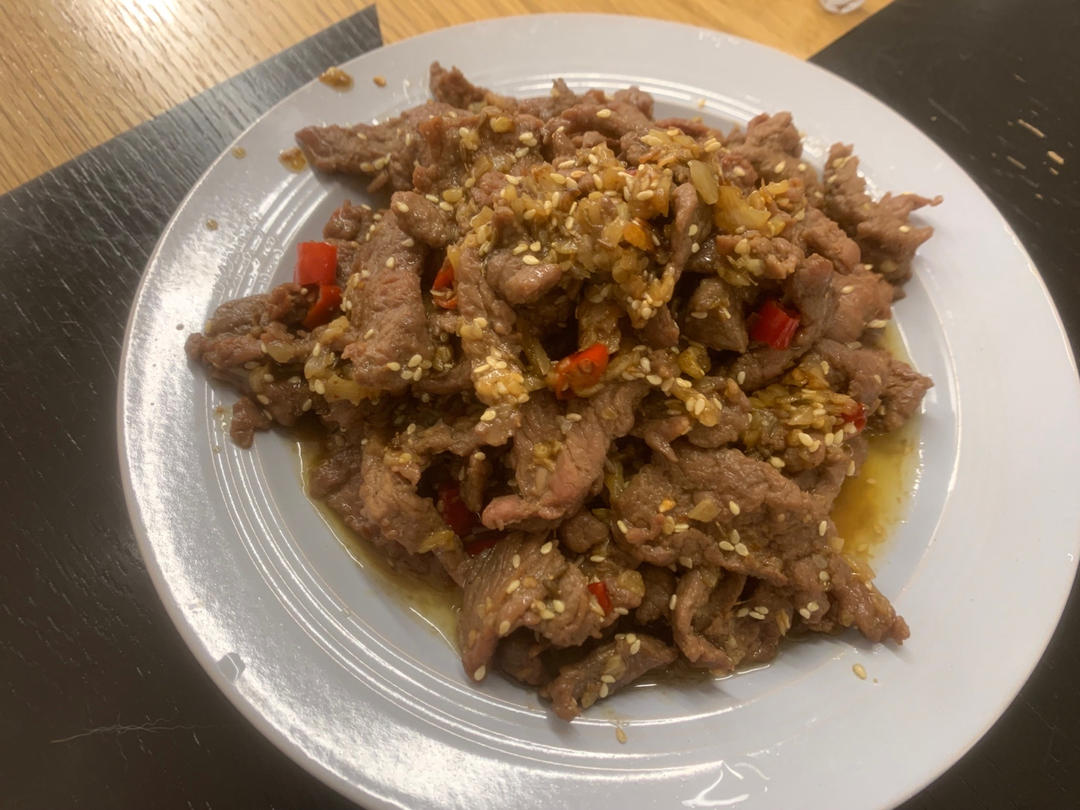 又香又嫩的小炒牛肉（巨好吃，手残党也能做）