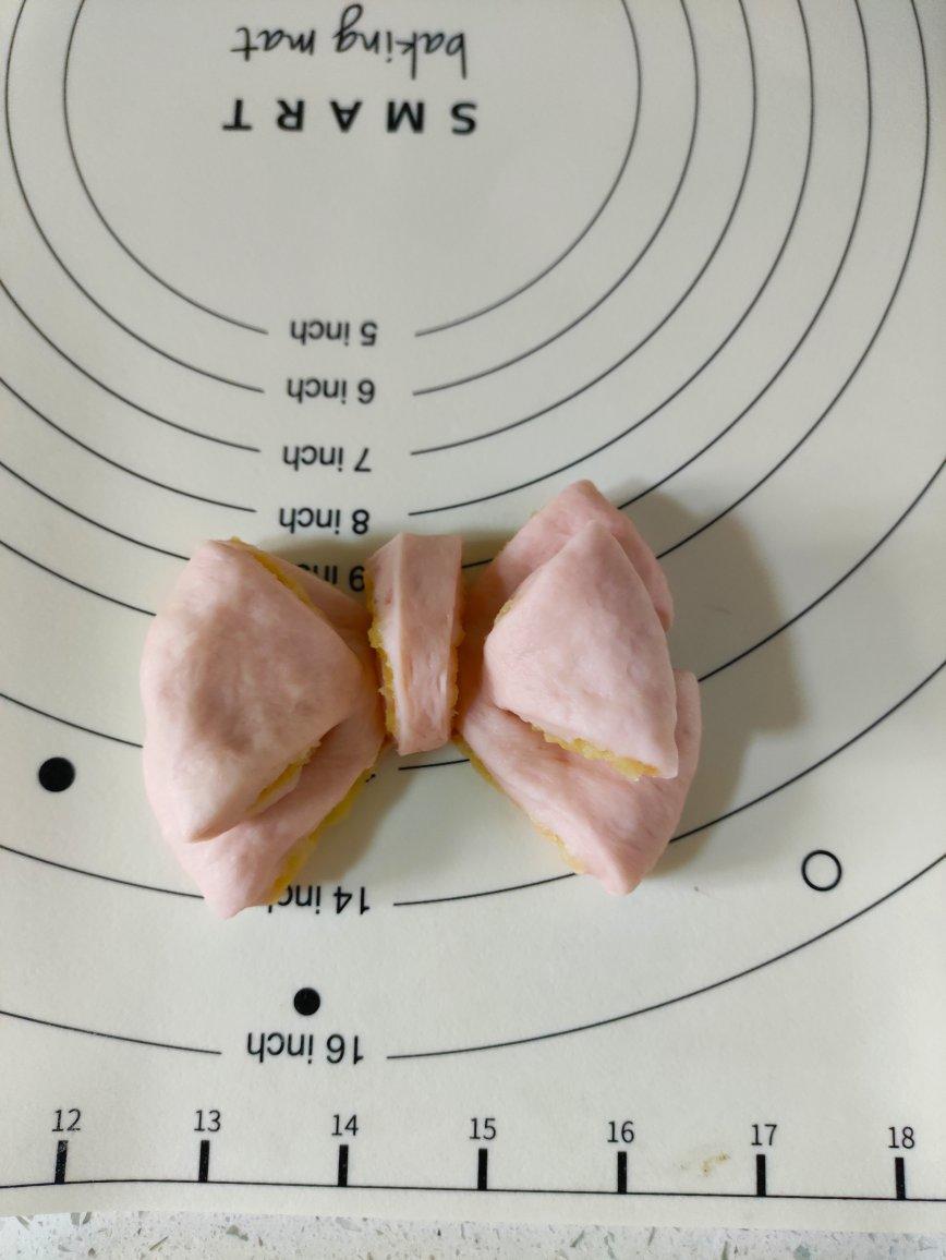 蝴蝶结面包 小美版