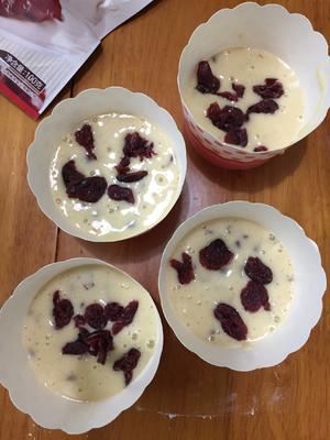 蜜红豆蔓越莓马芬蛋糕的做法 步骤7