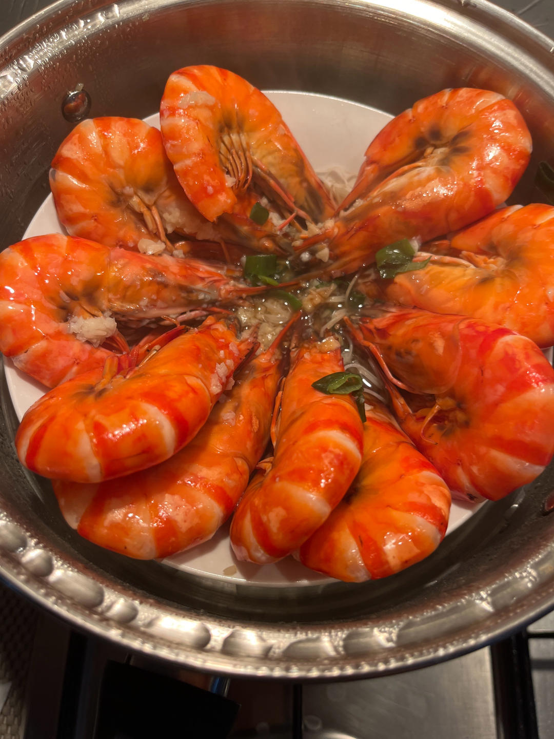 虾最美味的吃法必须是这个——蒜蓉蒸虾（多动图，孔瑶的食谱）