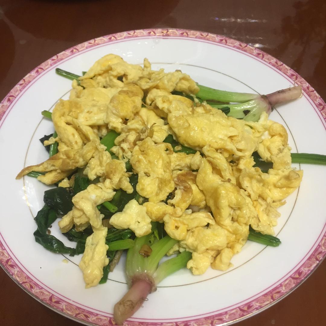 麻油蒜蓉菠菜铺蛋