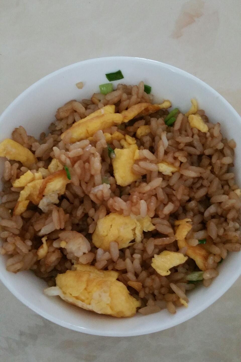 酱油炒饭(超级简单)