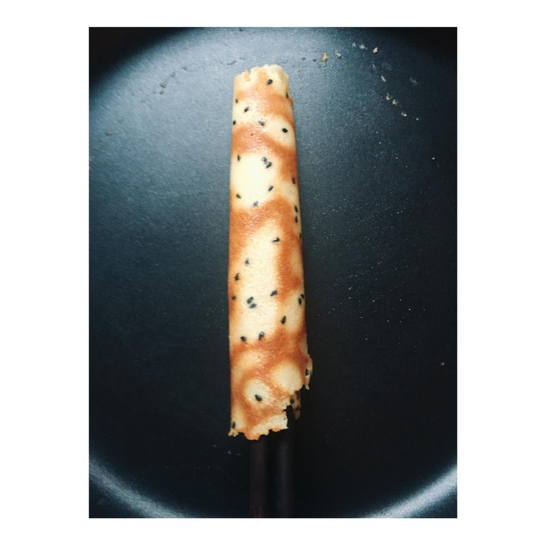 平底锅脆皮蛋卷