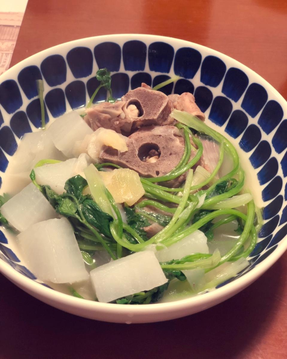 羊蝎子炖白萝卜