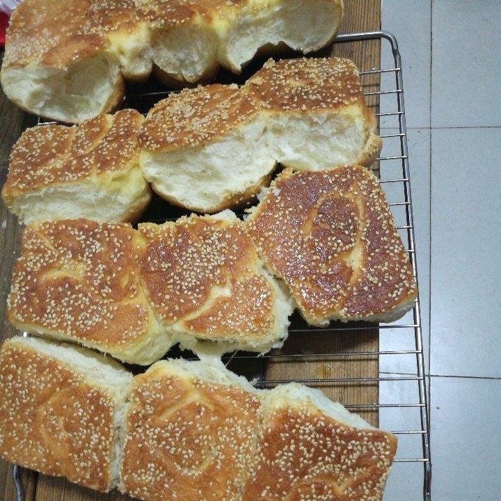 蜂蜜脆底小面包