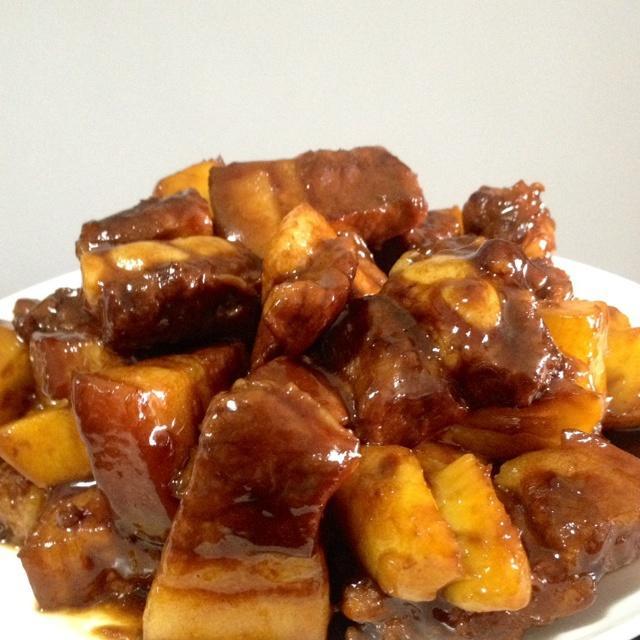 菠萝红烧肉的做法