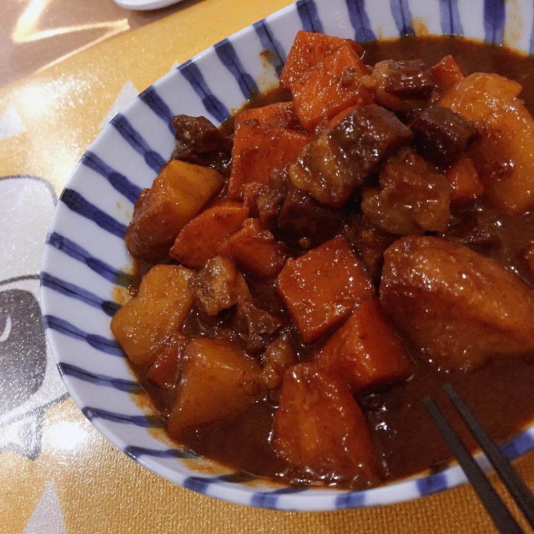 一个话唠包教包会的香浓红烩牛腩