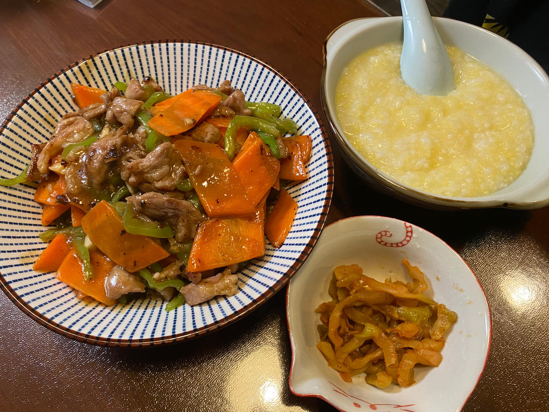 ‼️好吃到舔盘的青椒肉丝盖浇饭
