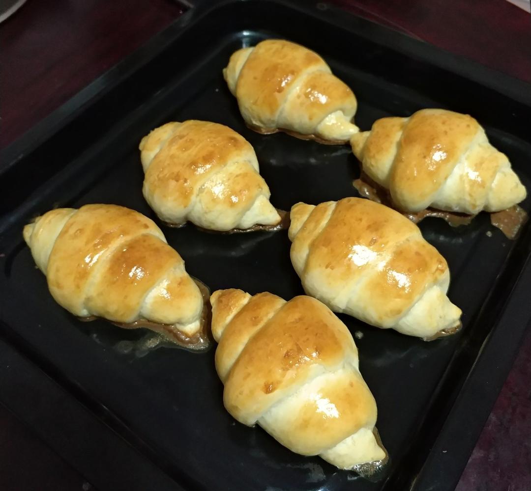 黄油面包卷