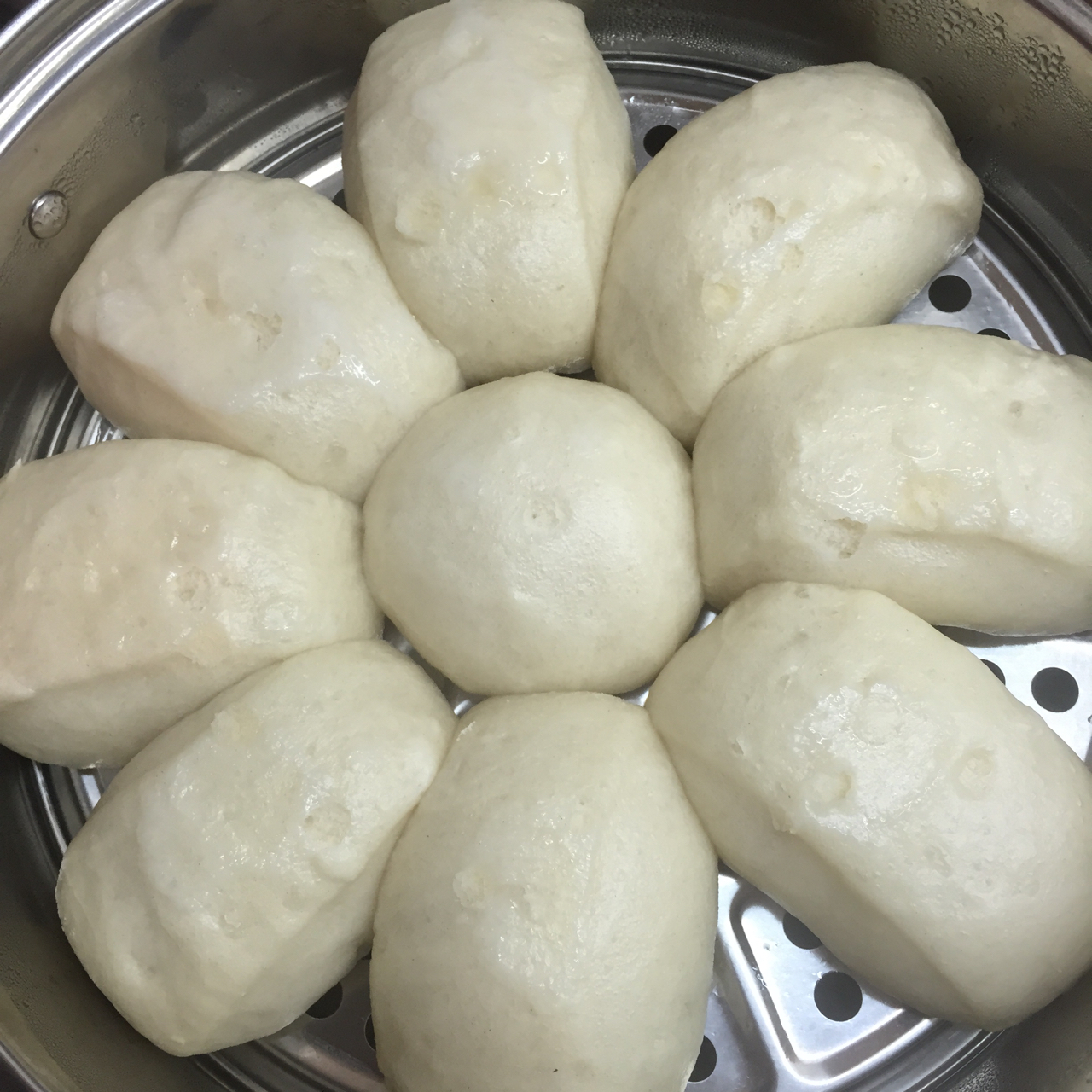 面包机版超松软牛奶馒头