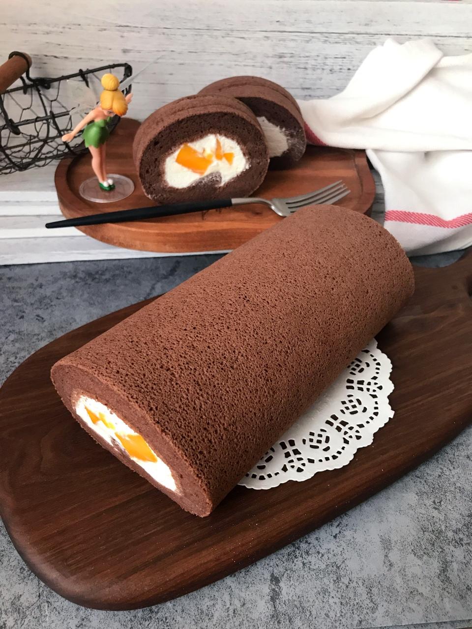 可可波点蛋糕卷