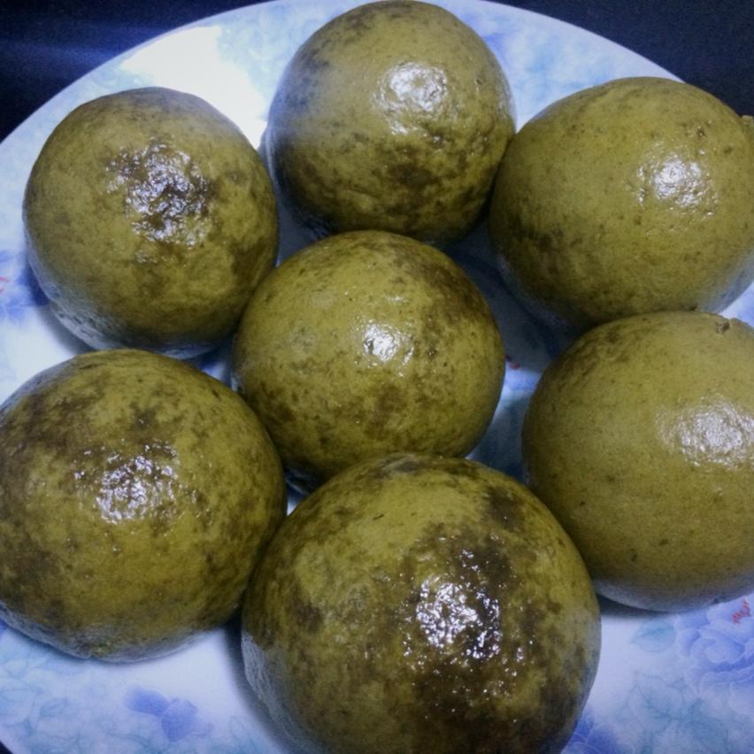 深秋_vjfo做的红薯叶馒头