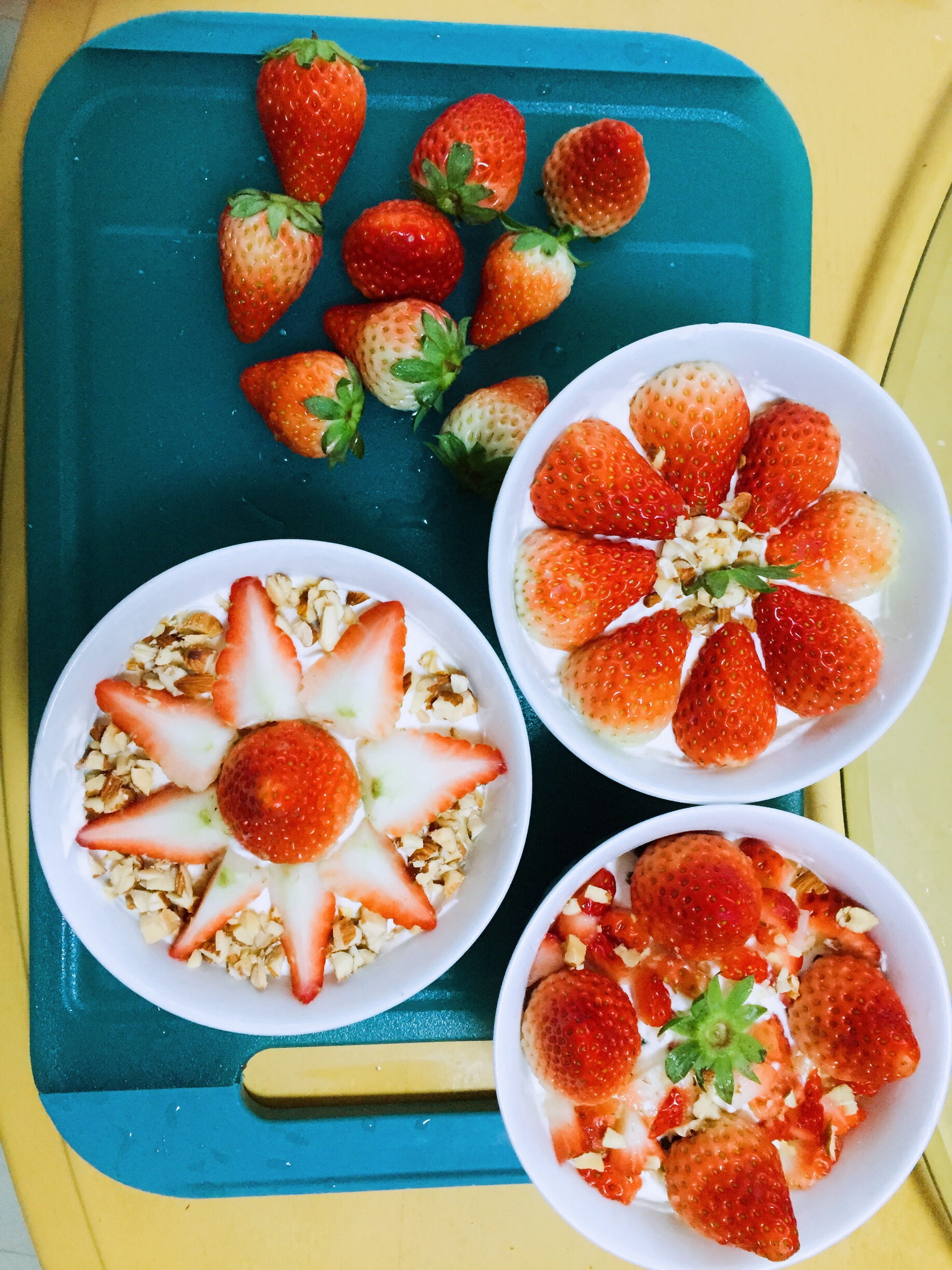 草莓碗的做法