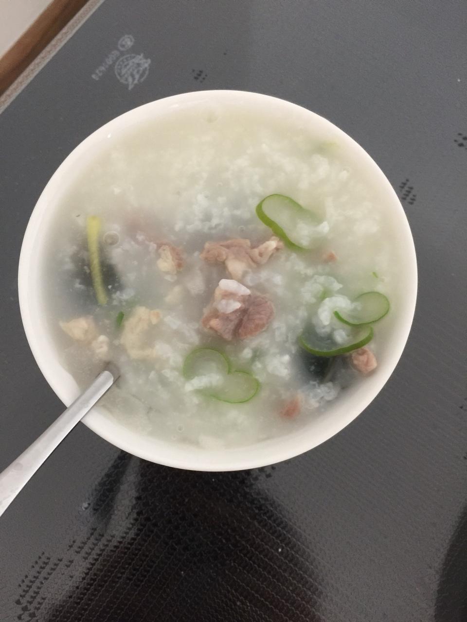 皮蛋瘦肉粥 Pidan & Pork Rice Soup