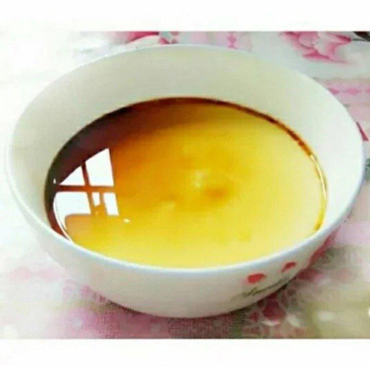 平滑如镜的蛋羹