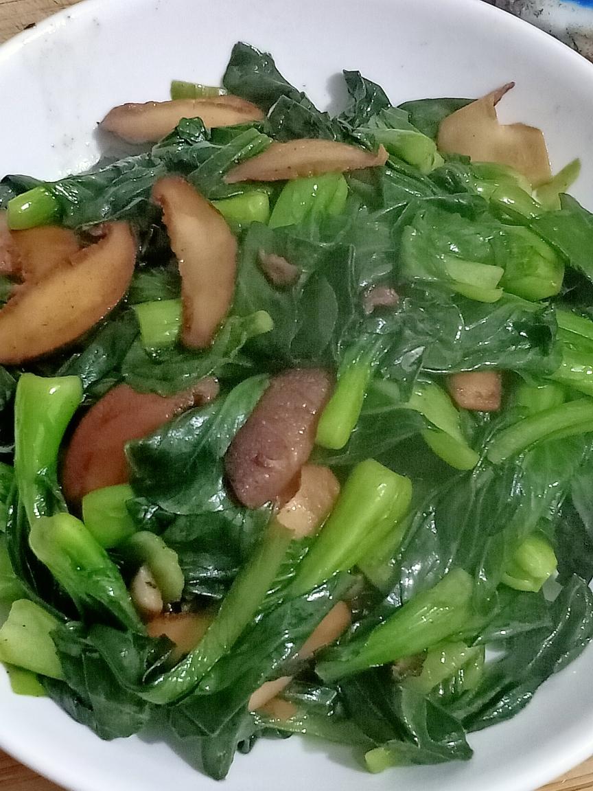 香菇炒青菜