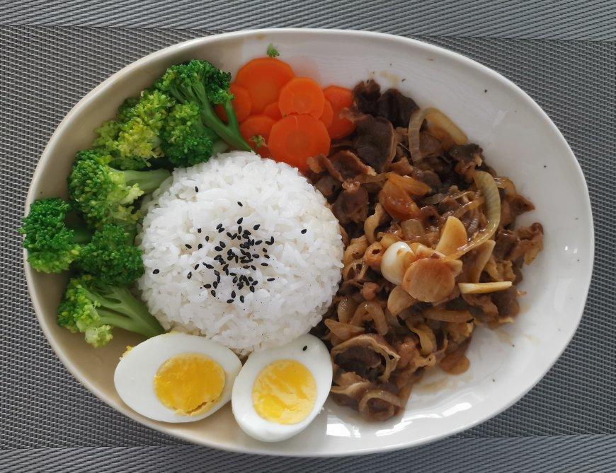 肥牛饭