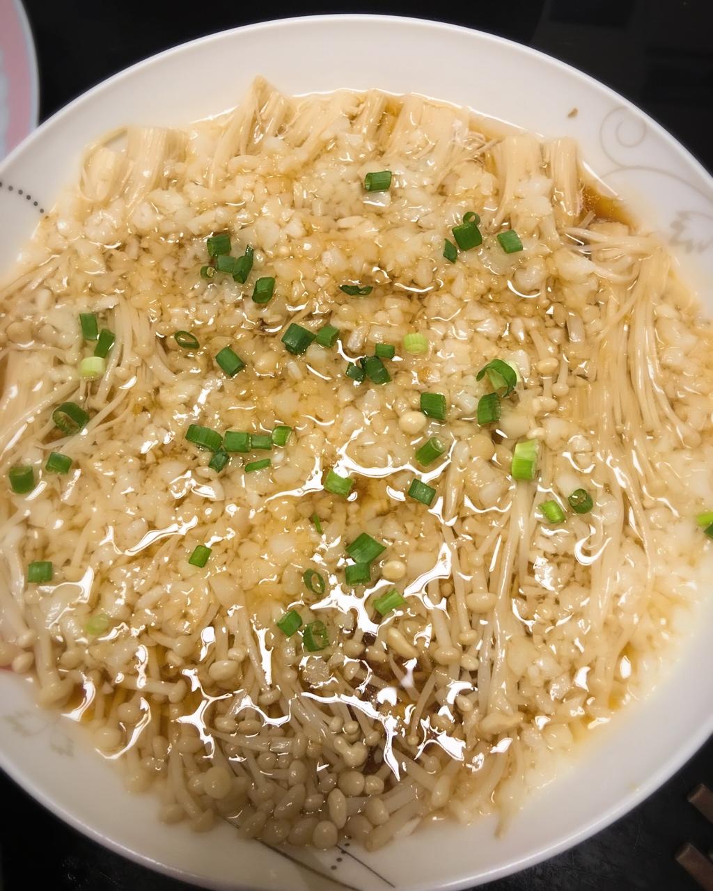 蒜蓉蒸金针菇