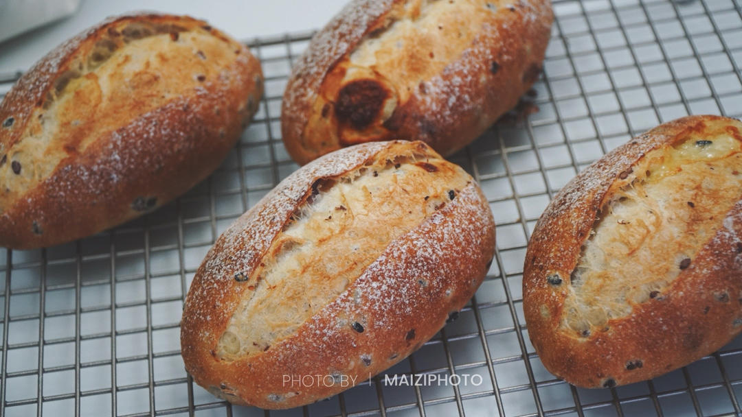 咸香咸香的十谷米奶酪吐司