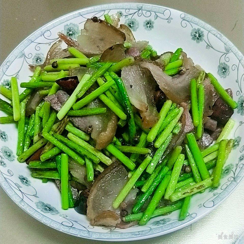 蒜苔炒腊肉