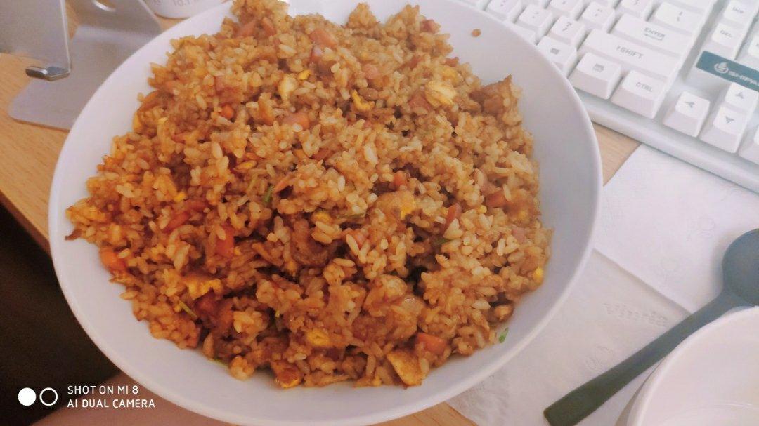 厨师长教你“蛋炒饭”如何做才好吃，答案都在这里面！