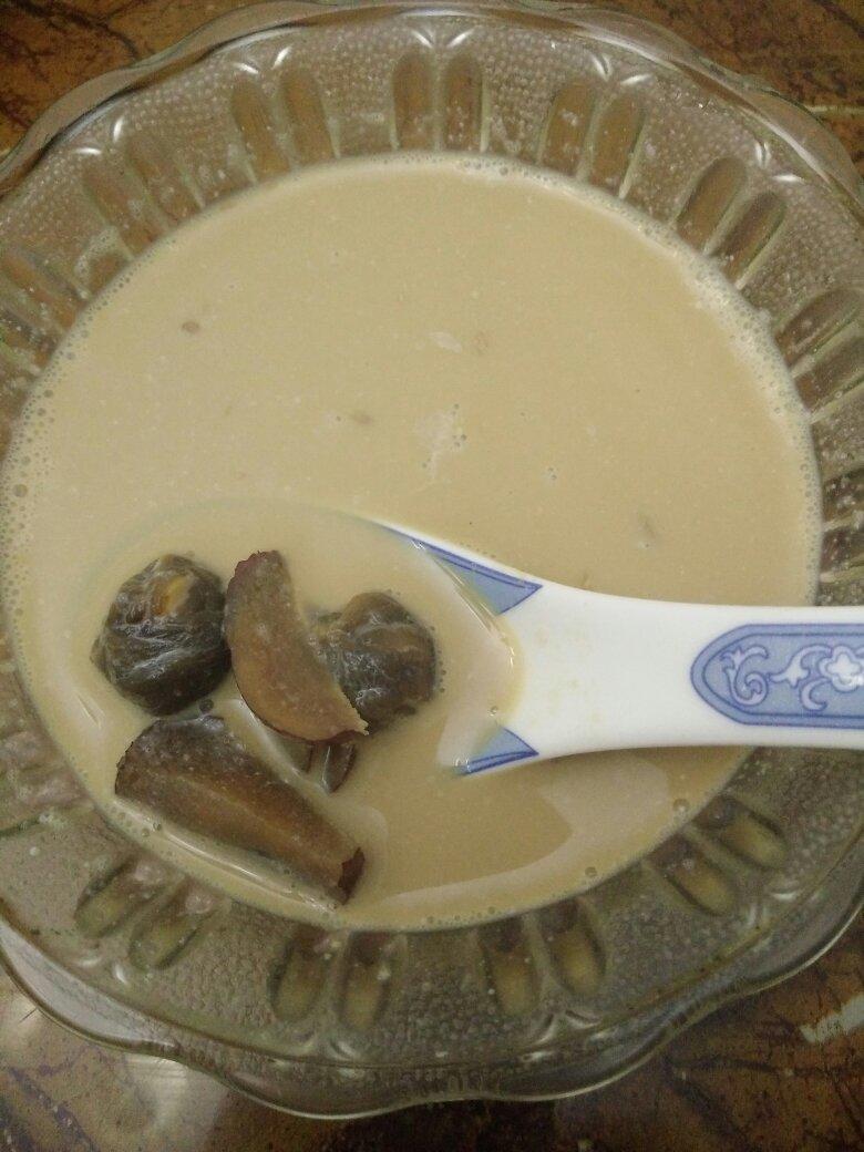 姜枣奶茶（冬季暖身饮品）