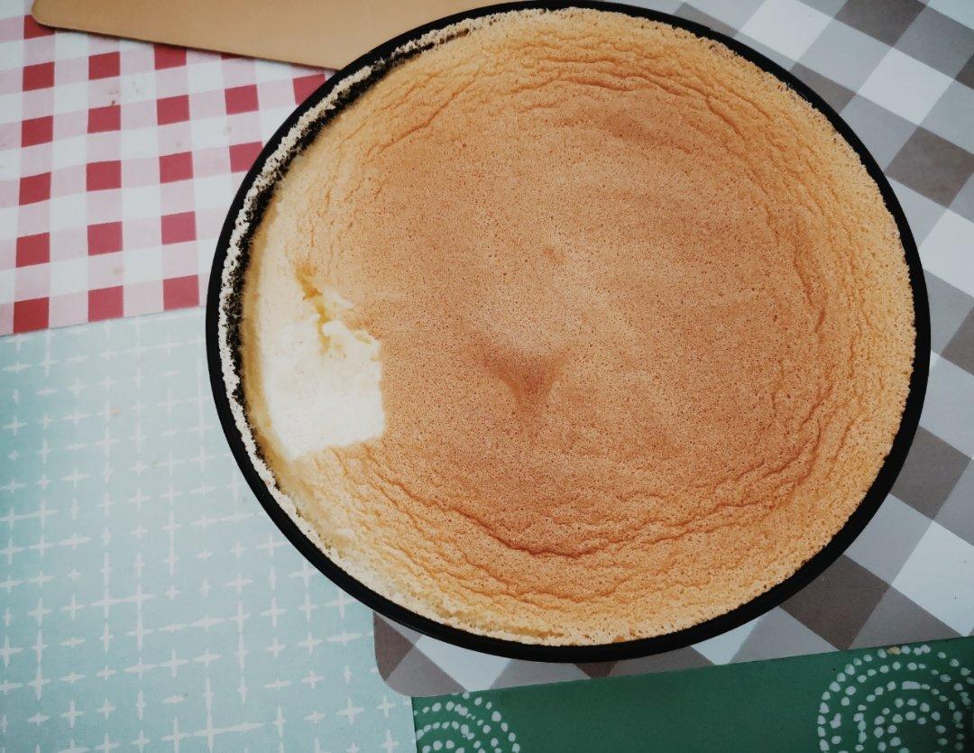 烤箱做蛋糕（戚风蛋糕的做法）