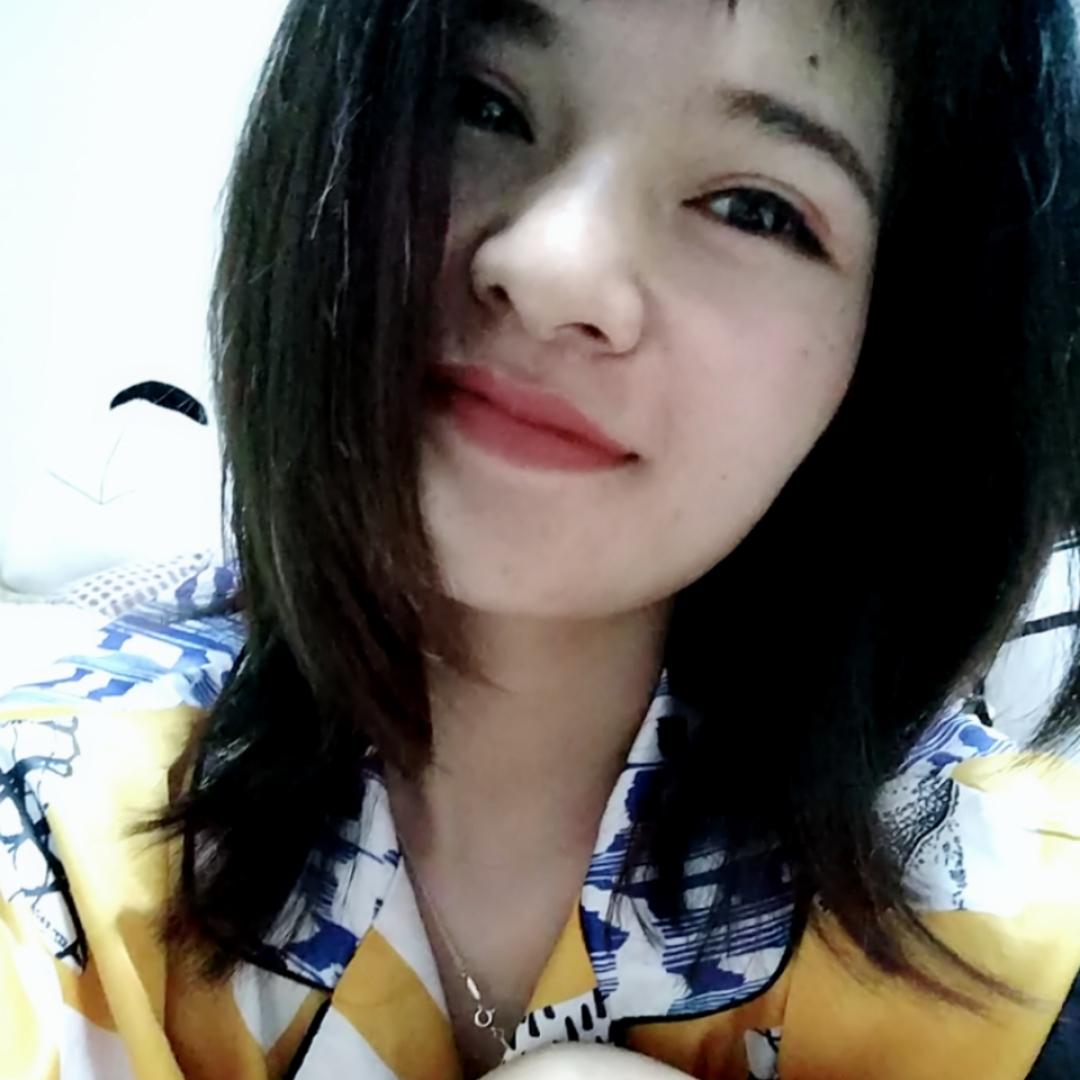 金子Rebecca
