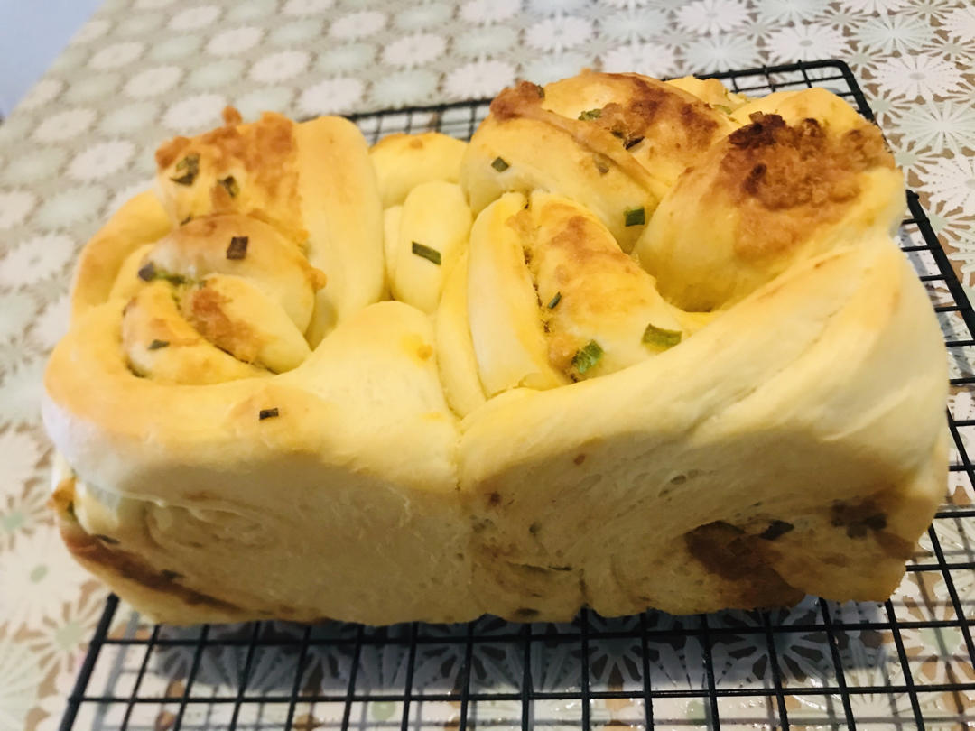 手撕肉松面包