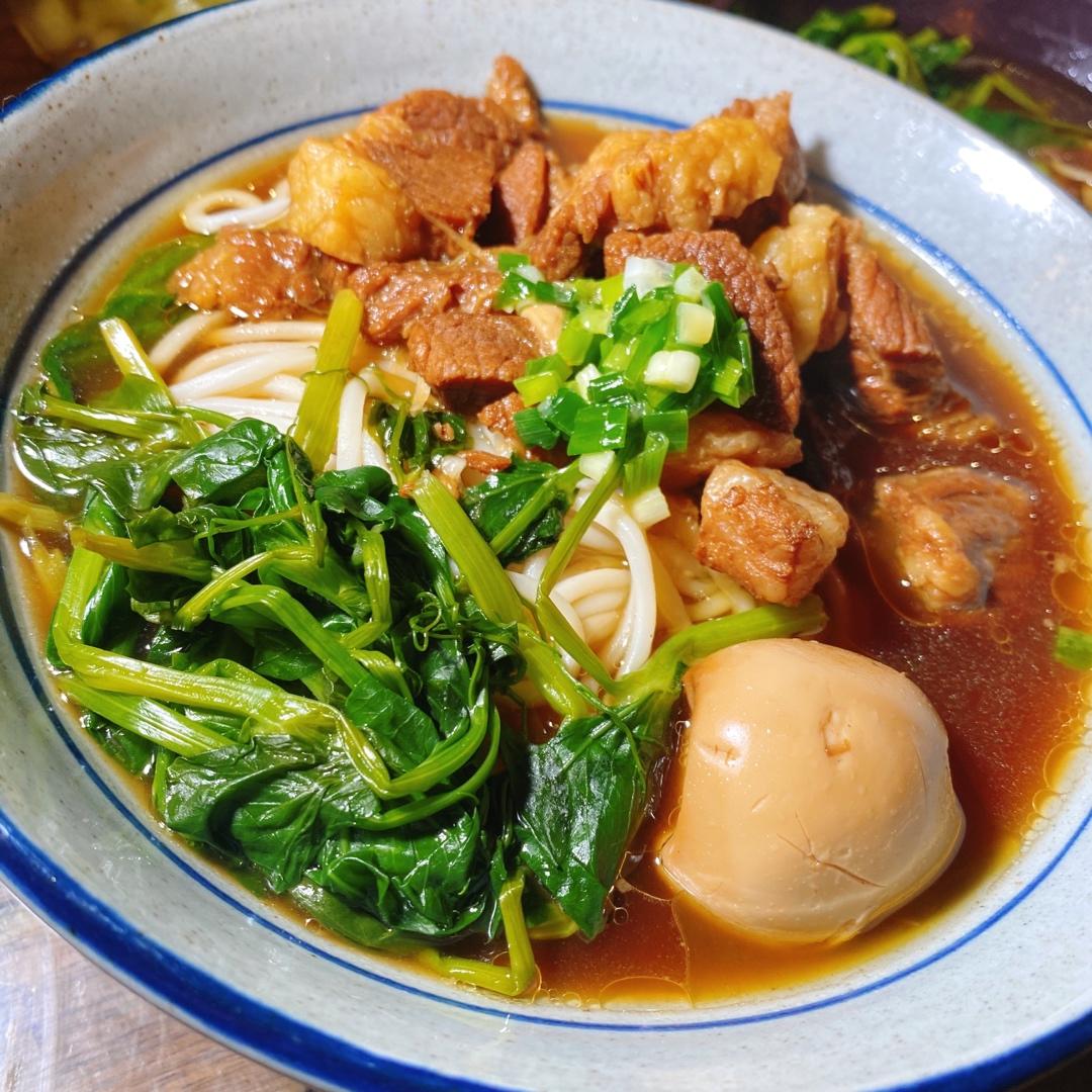 于叔秘制料 独家红烧牛肉面