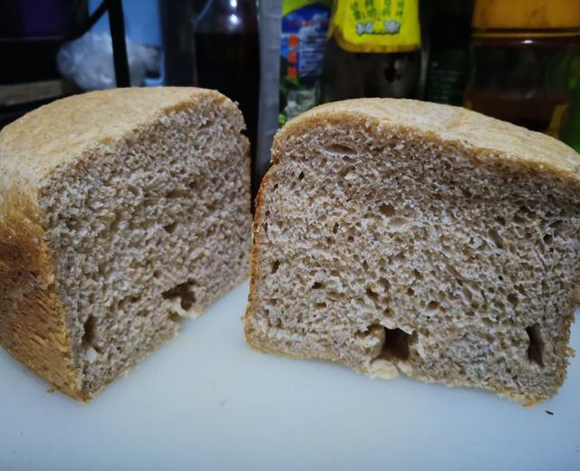 东菱面包机做的全麦面包